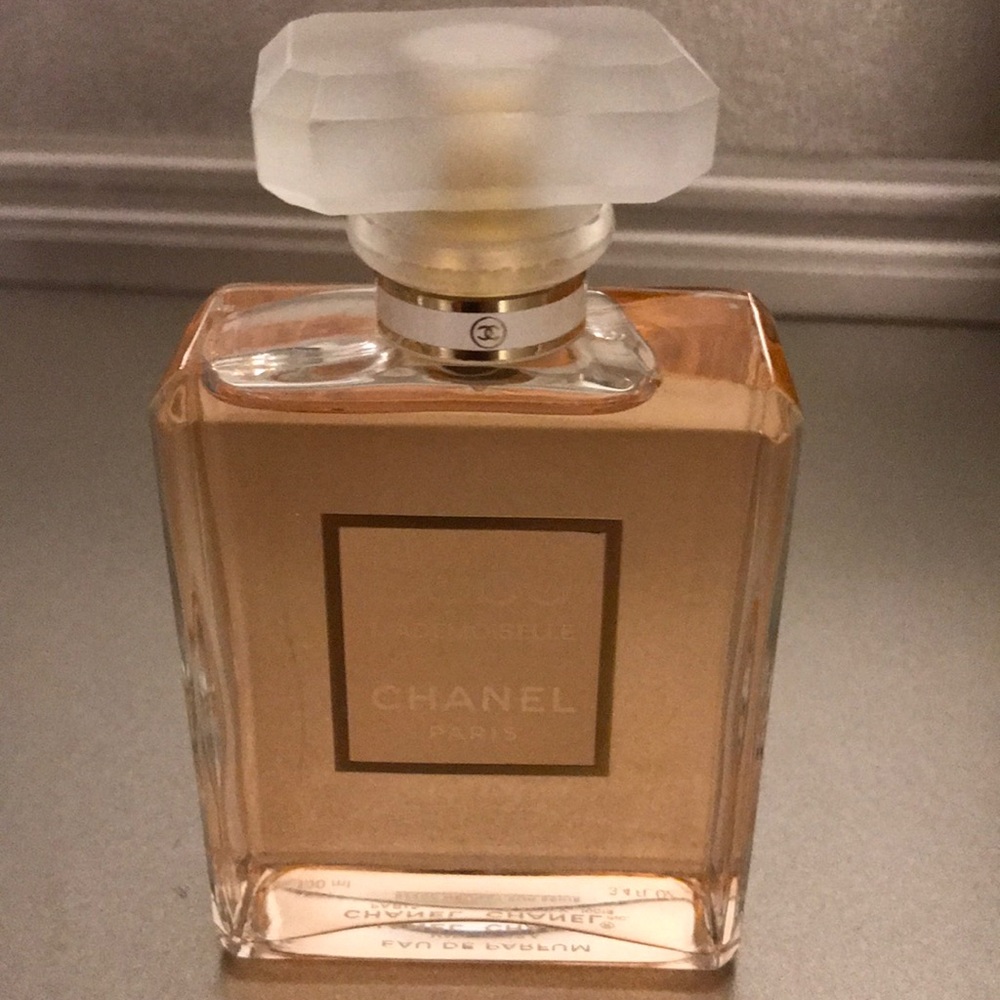 Coco mademoiselle Chanel